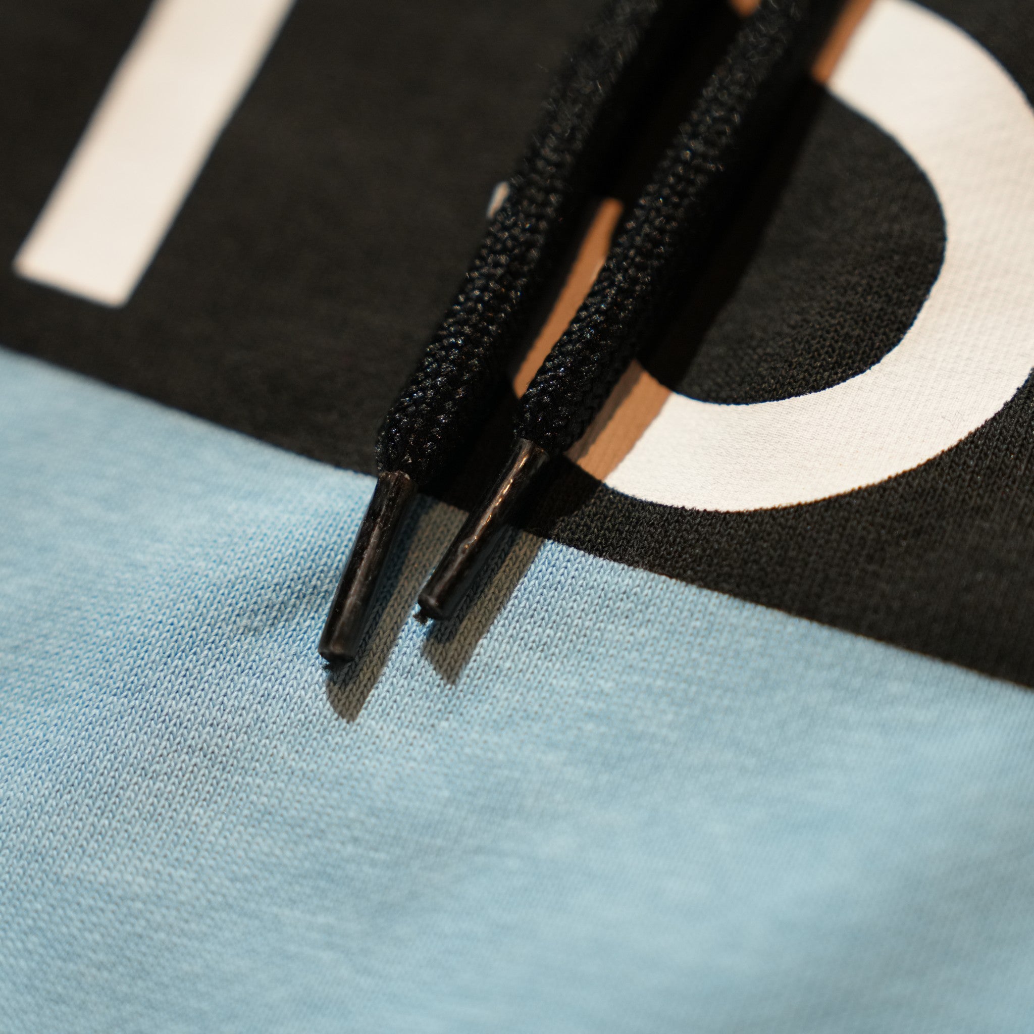 LINE LOGO NO-SLEEVE PARKA