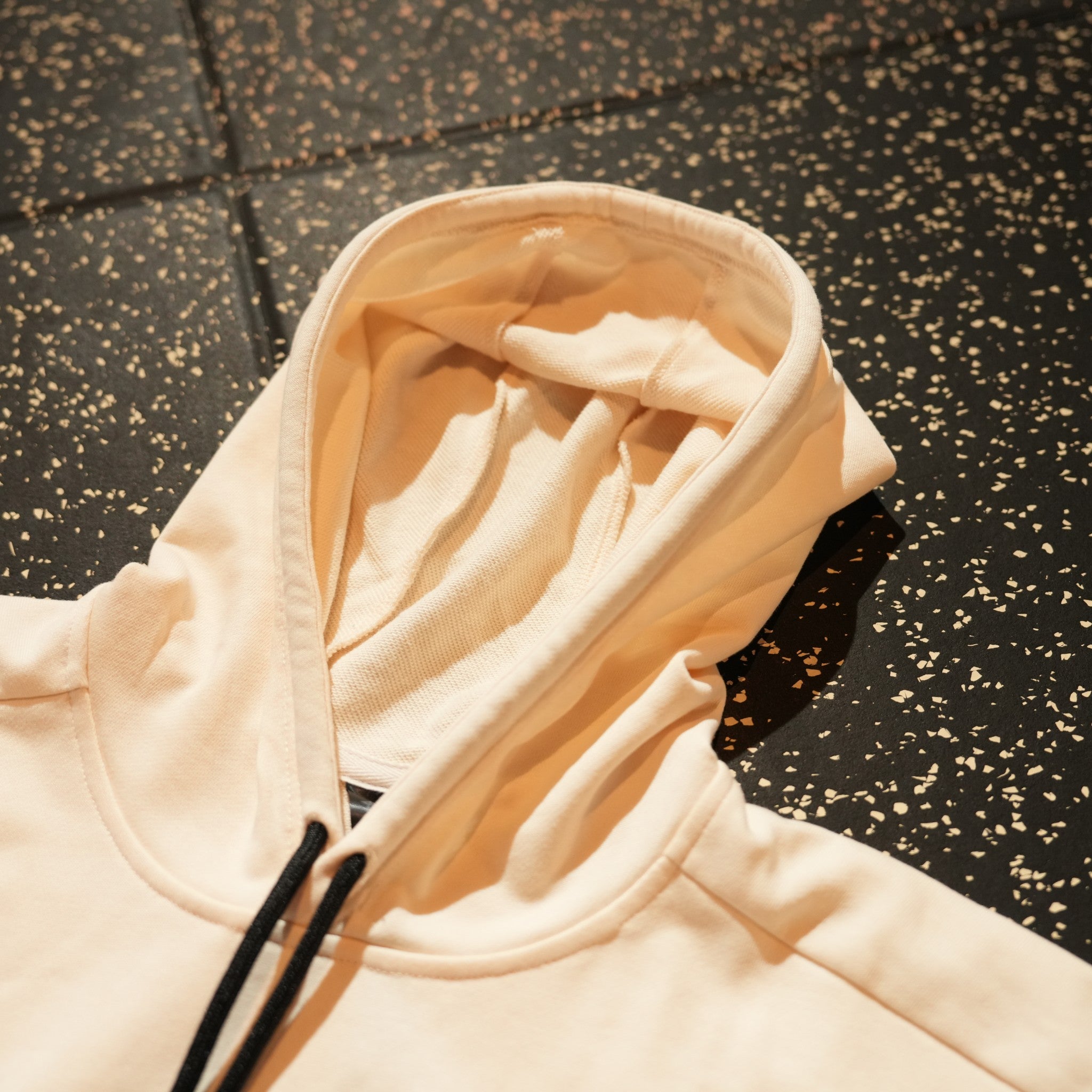 LINE LOGO NO-SLEEVE PARKA