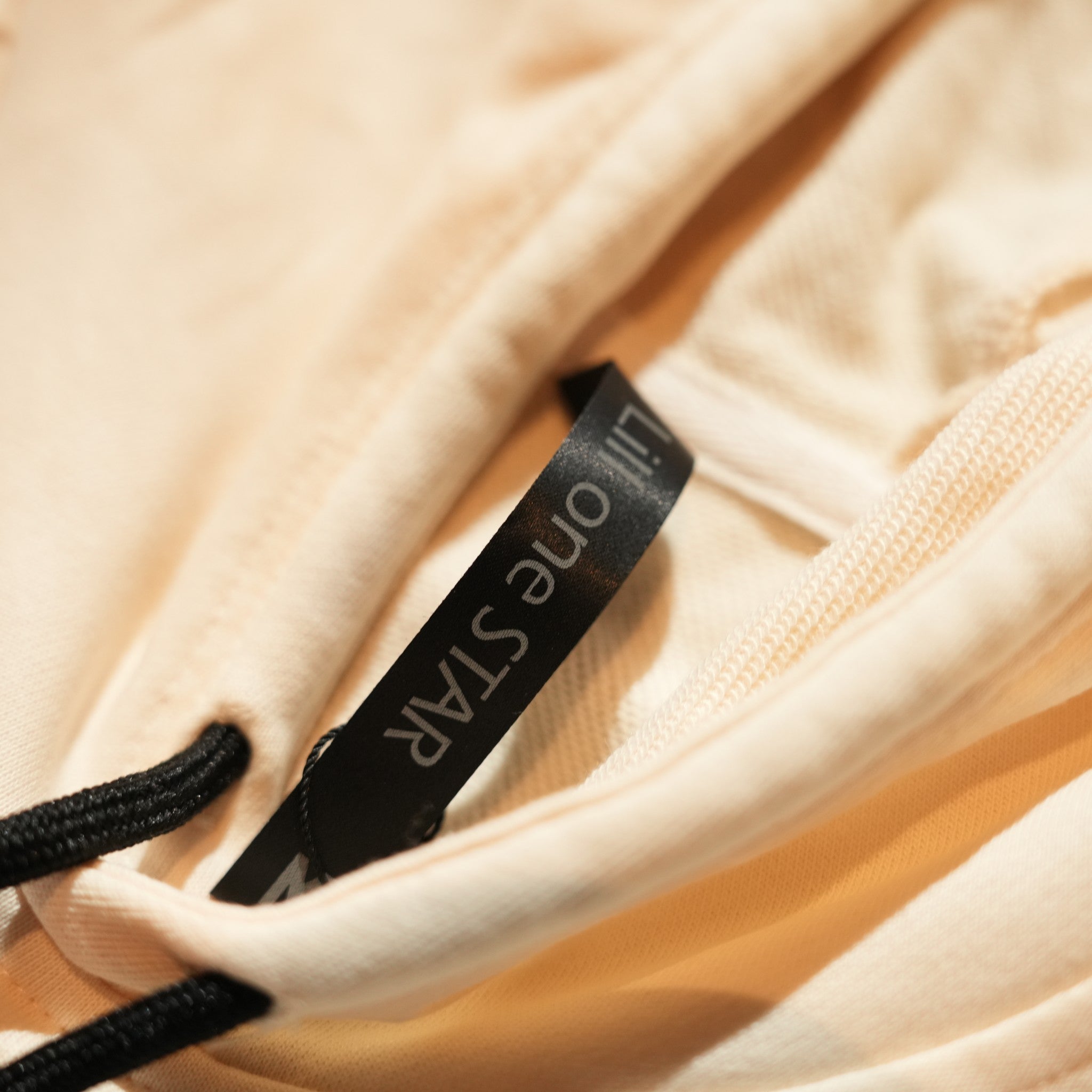 LINE LOGO NO-SLEEVE PARKA