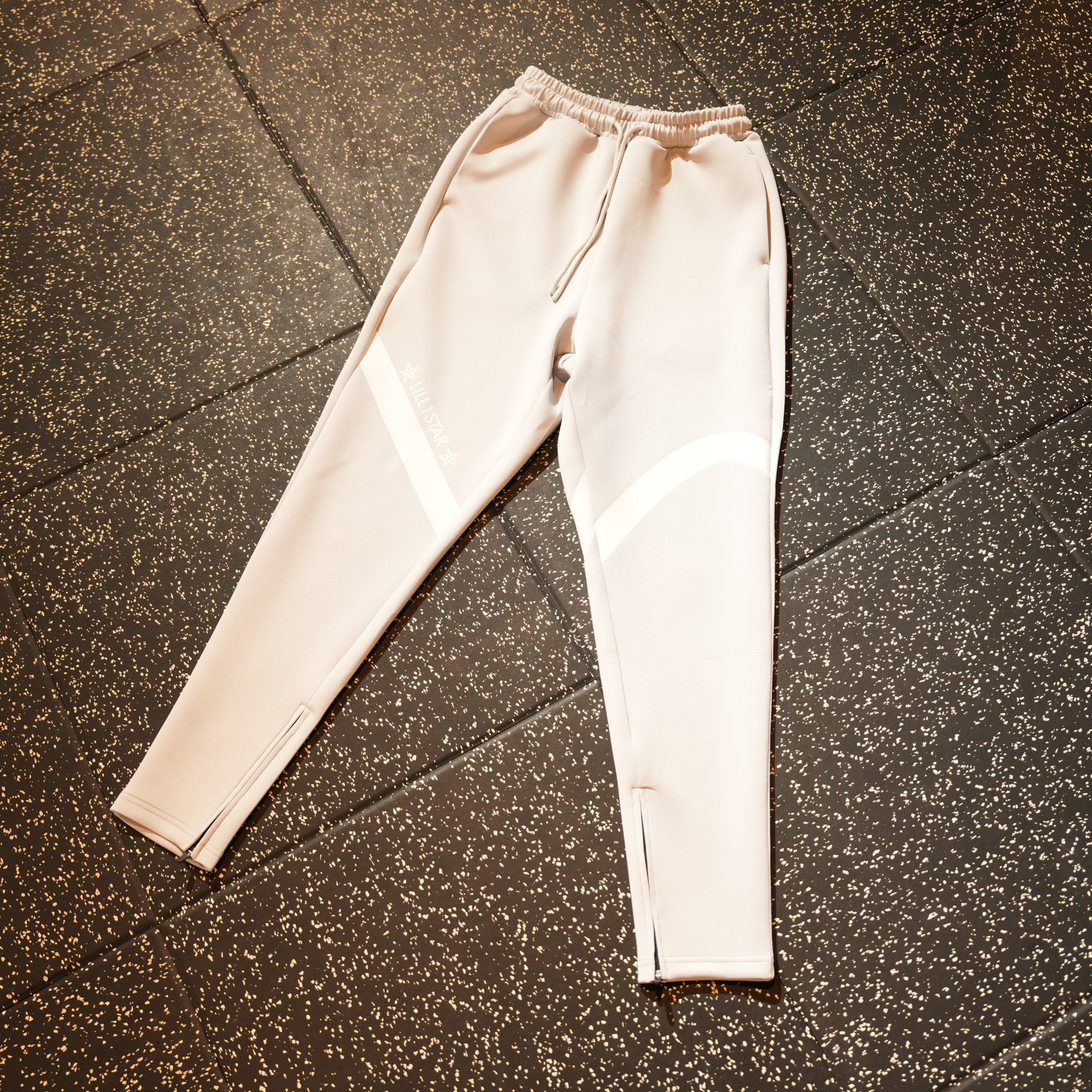 L1Sテーパードロングパンツ