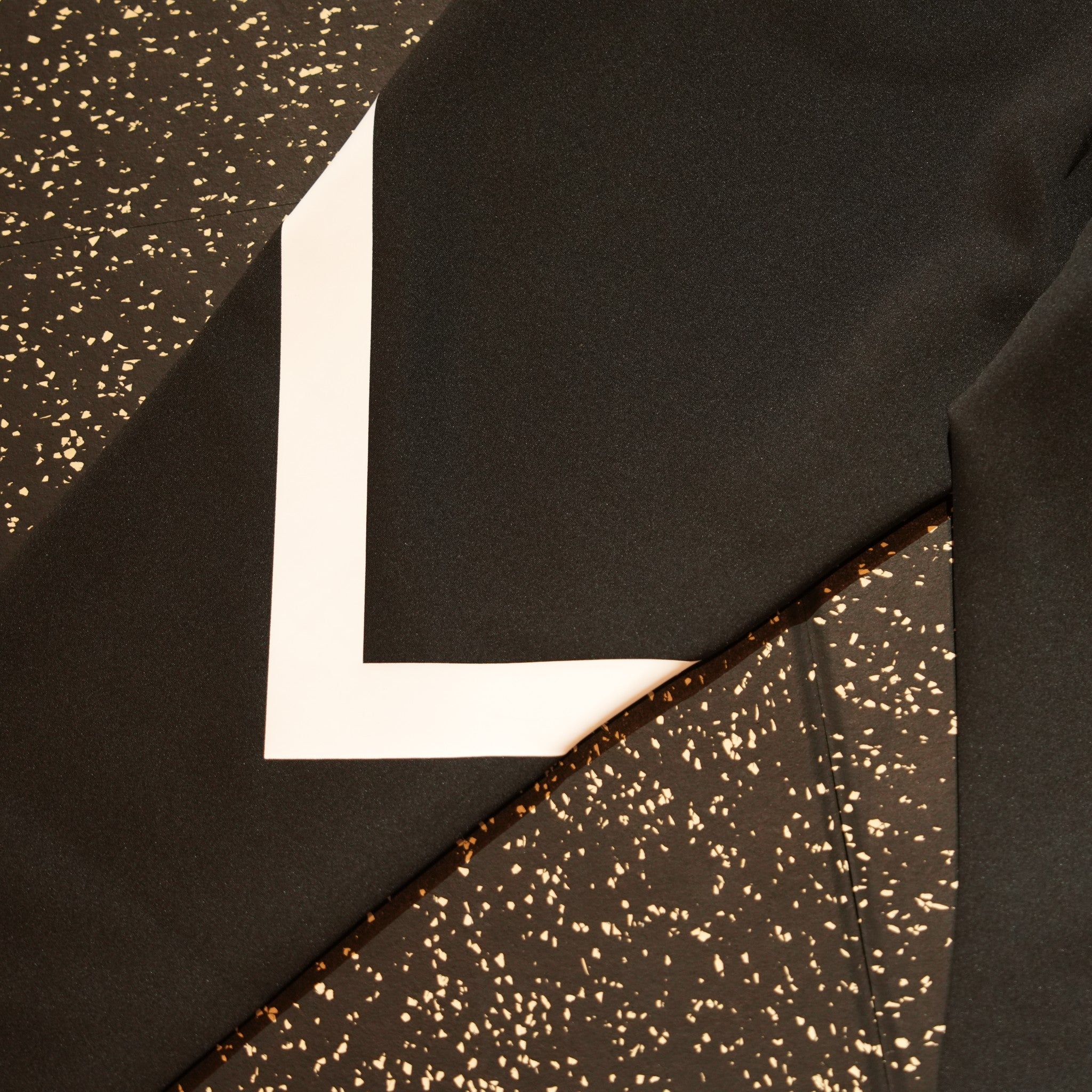 L1Sテーパードロングパンツ