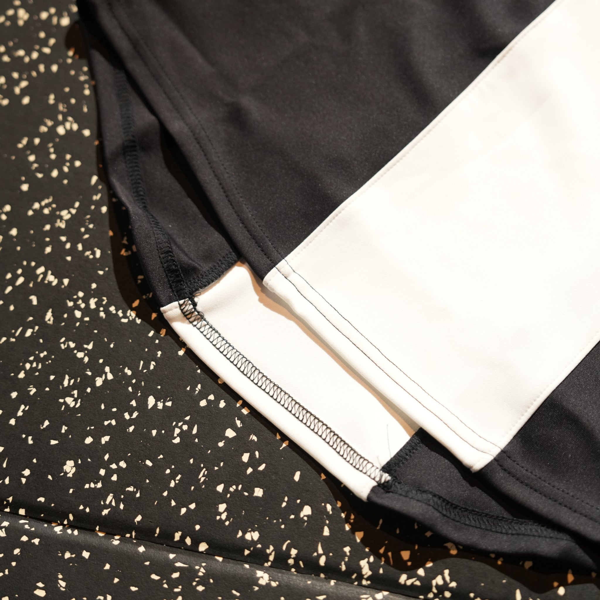 タンクトップバーン SHORT